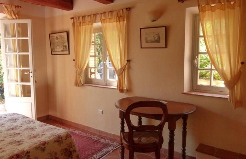 Sainte-Maxime House | A REAL LITTLE CORNER OF PARADISE AMIDST MOUNTAINS-MASSIF DES MAURES