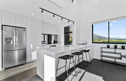 Jacks Point House | A Remarkable Stay - Jack's Point Holiday Home