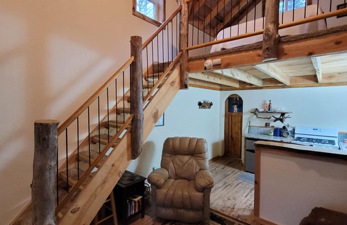 Deadwood Cabin | A remote cabin surrounded by Pine, Birch and Aspen trees, five miles to Deadwood