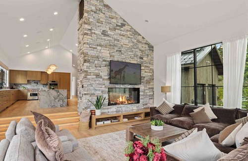 Roslyn House | A Retreat for All, Designed for Connection | 8K sqft Suncadia Gathering Haven