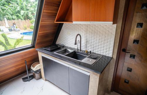 Santo Tomas Resort | A Skylight Cabin