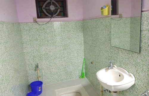 Kalapettai House | A Spacious and Private Home
