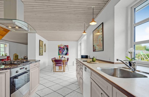 Tappernoje House | A spacious cottage, where above all is enough space for a large group and has been spared on comfort