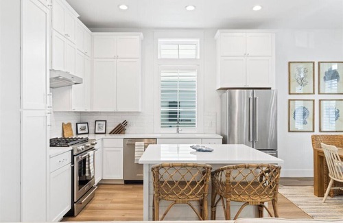 Port Aransas Cottage | A Stylish Coastal Retreat with Resort Amenities at Cinnamon Shore South