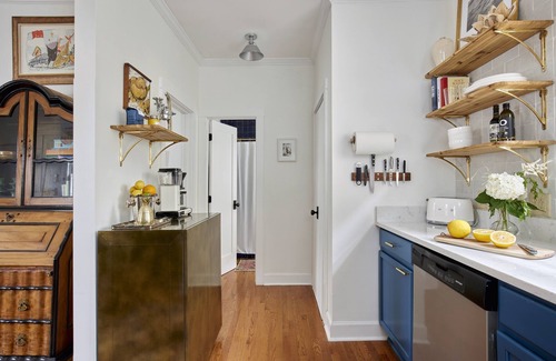Historic Downtown Savannah Cottage | A stylish experience in the Historic District
