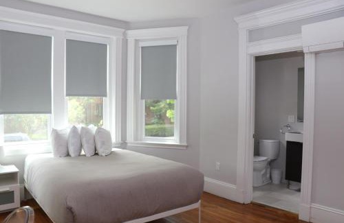 Griggs Park Apartment | A Stylish Stay w/a Queen Bed, Heated Floors. #18