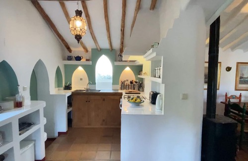 Montecorto Villa | A stylishly converted farmhouse close to Ronda with included daily housekeeping