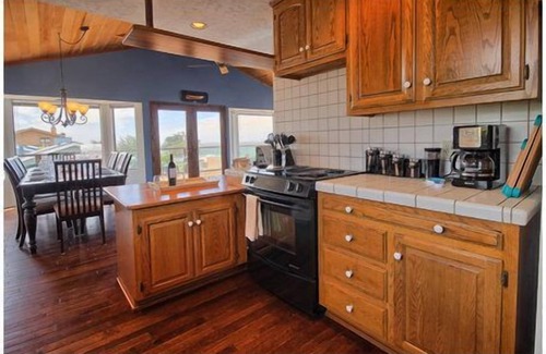 Park Hill House | A Surf Break - Stunning Coastal Views in Cambria