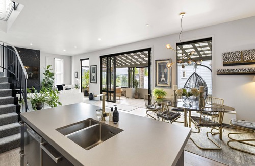 Ponsonby House | A Touch of the Mediterranean - St Marys Baynn