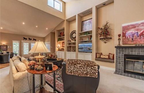 Ruidoso House | A Trip to Heaven