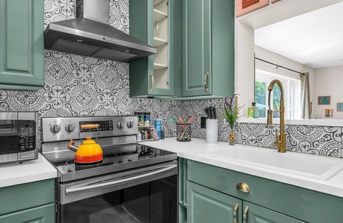Boynton Beach House | A Tropical Beach Cottage Near West Palm Beach & Delray Beach!