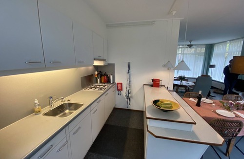 Oostkapelle House | A very nice holiday bungalow, with a pretty garden around, near beach & sea