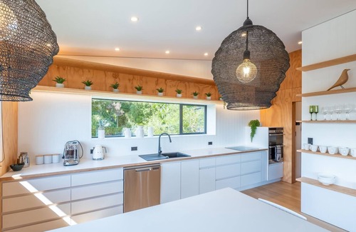 Mapua House | A very popular holiday home with great reviews