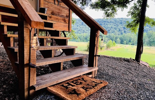 Alix Cabin | A Wagon Cabin on the Mulberry River, Oark Arkansas