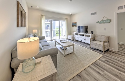 Love Creek Condo | A waterfront community located on Love Creek, gated community/outdoor pool /private balcony.