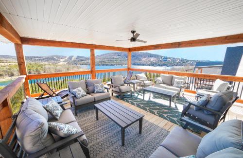 Branson House | A Wave From It All