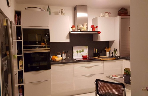 Bonneveine Bed & Breakfast | A well-appointed B&B close to the beach, ideal for a traveling couple.