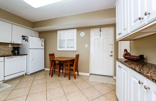 Boardwalk Condo | A106 Perfect 2-bedroom ocean view condo just off Flagler Ave!