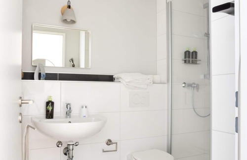 Aachen Apartment | Aachen Vereinsstr | Suite L