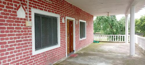 Chhatarpur House | Aayurgram farm stay