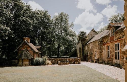 Neufmesnil Bed & Breakfast | ABBAYE DE BLANCHELANDE