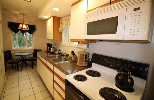 College Hotel | Abbey Archway Inn