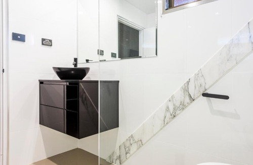 Grafton Hotel | Abbey Motor Inn