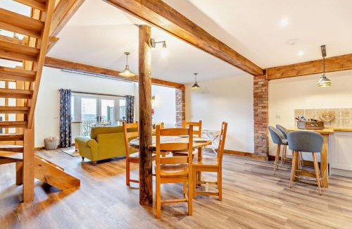 Wisbech House | Abbots Barn