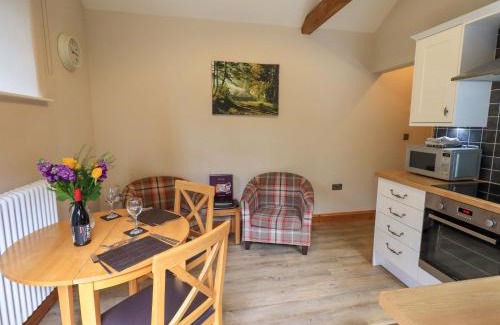 Penny Bridge House | Abbots Reading Suite