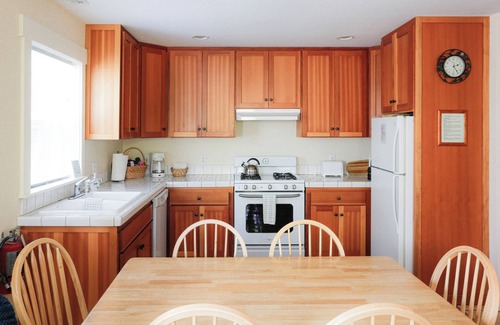 Ashland House | ABBOTT'S COTTAGES, Avocet cottage- 3 bdrm/2bath, walking distance to downtown