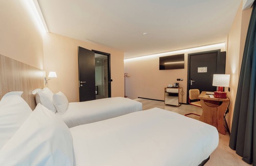 Bonfim Hotel | ABC HOTEL PORTO - CAMPANHÃ