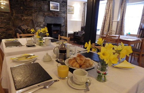 Dolgellau House | Aber Cottage B&B