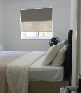 Thamesmead House | Abi's Den
