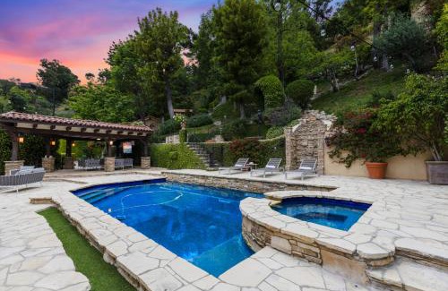 Beverly Hills Apartment | Abington