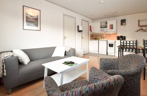 Abisko Hotel | Abisko Guesthouse & Activities