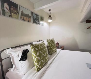 Wellington Pier Hotel | Abode Bombay