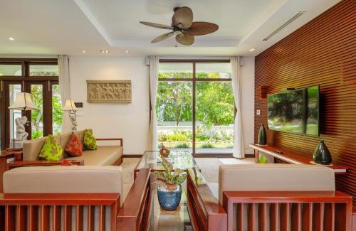 Ngu Hanh Son Villa | Abogo Luxury Resort Villa Da Nang Beachfront