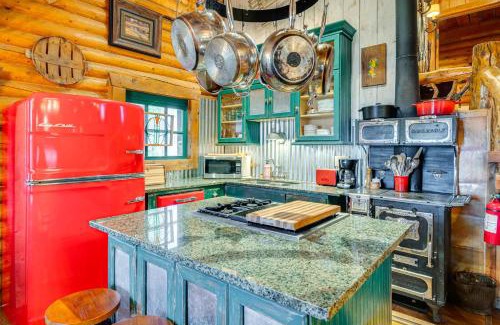Summit Park House | about 13 Mi to Main St Park City Cabin with Mtn Views!
