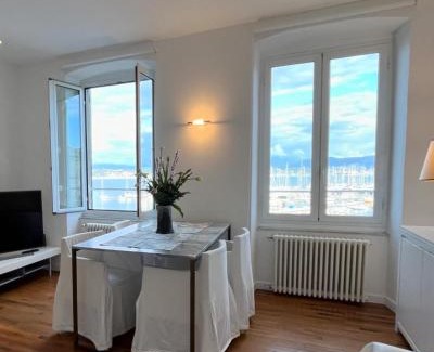 Fezzano House | About Italy Holiday Rooms and Apartments
