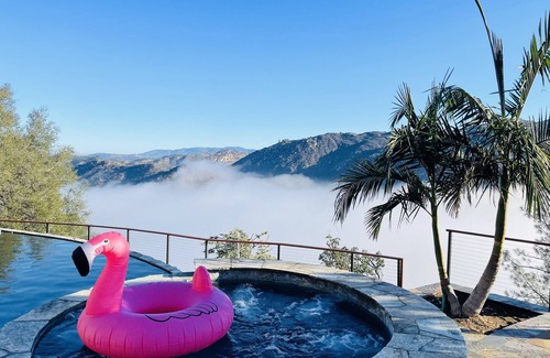 Escondido Villa | Above The Clouds Celebrity Estate! Lake Size Infinity Pool/Jacuzzi + Views!
