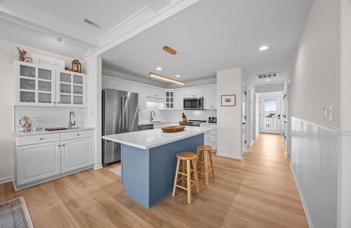 Emerald Isle House | Above the Tide – Your Elevated Escape at Pier Pointe