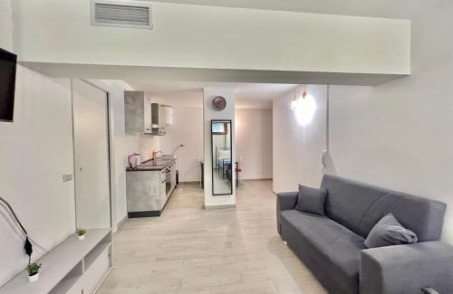Cologno Monzese Apartment | Abruzzi Home, delizioso appartamento e confortevole accanto a Metropolitana Linea Verde, con parcheggio gratuito in strada
