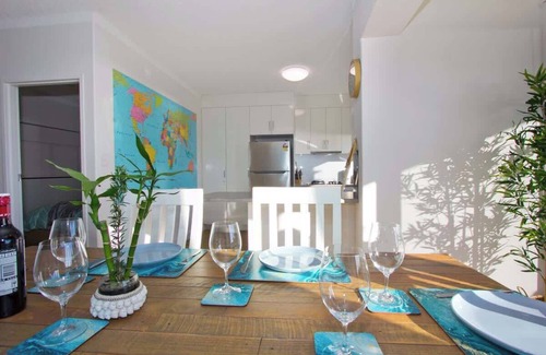 Semaphore Park Apartment | Absolute Beachfront Semaphore Sandy Feet 1