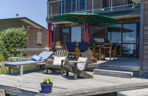 Napier Bed & Breakfast | Absolute Beachfront B&B