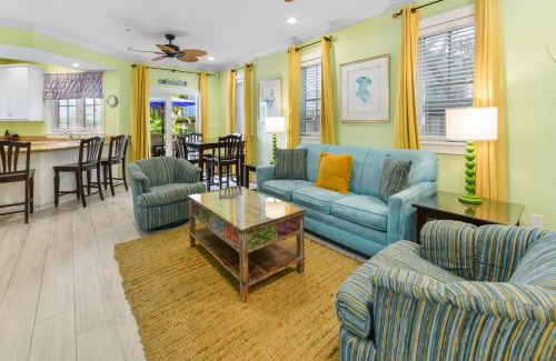 Old Town House | Absolutely Paradise