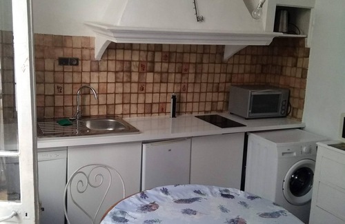 Cuers House | AC 3-bedroom house with terrace and shady garden - Dodo et Tartine