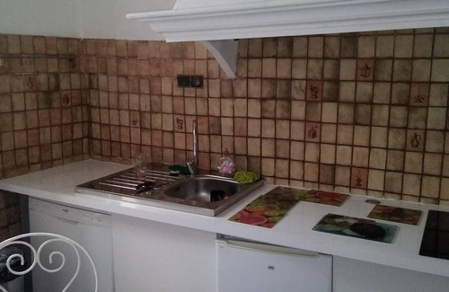 Cuers House | AC 3-bedroom house with terrace and shady garden - Dodo et Tartine
