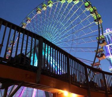 Wildwood Crest Hotel | Acacia Beachfront Resort