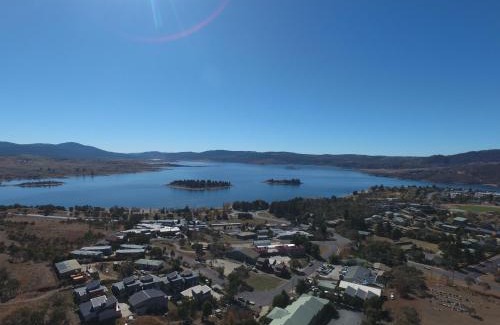 Jindabyne Hotel | Acacia Snowy Motel