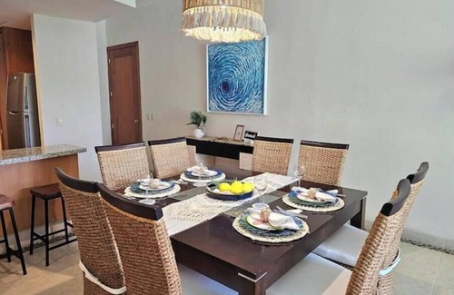 Playa Diamante Villa | Acapulco Diamante: Lake Blue with Lake View